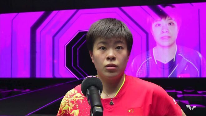 舒梅切尔表示：“我觉得他（滕哈赫）该重新考虑安东尼的位置了。